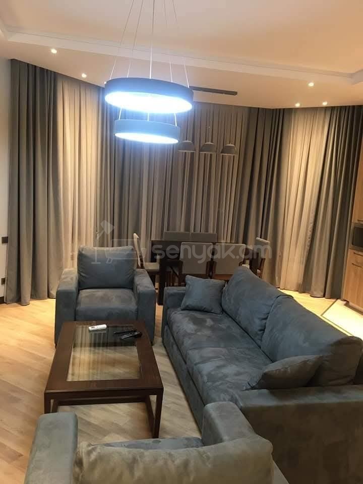 3 Սենյականոց Բնակարան Նորակառույցում, 80քմ, 8/12 հարկ, Դիզայներական Վերանորոգված