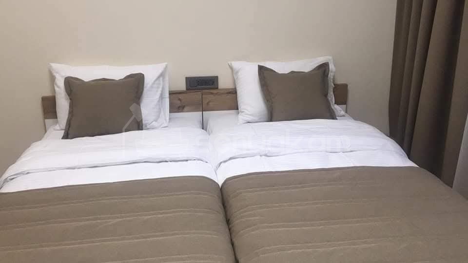 3 Սենյականոց Բնակարան Նորակառույցում, 80քմ, 8/12 հարկ, Դիզայներական Վերանորոգված