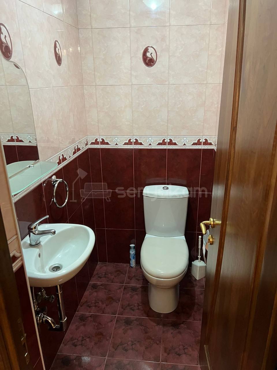 3 Սենյականոց Բնակարան, 150քմ, 2/4 հարկ, Կապիտալ Վերանորոգված, Կահավորված, Արևկող