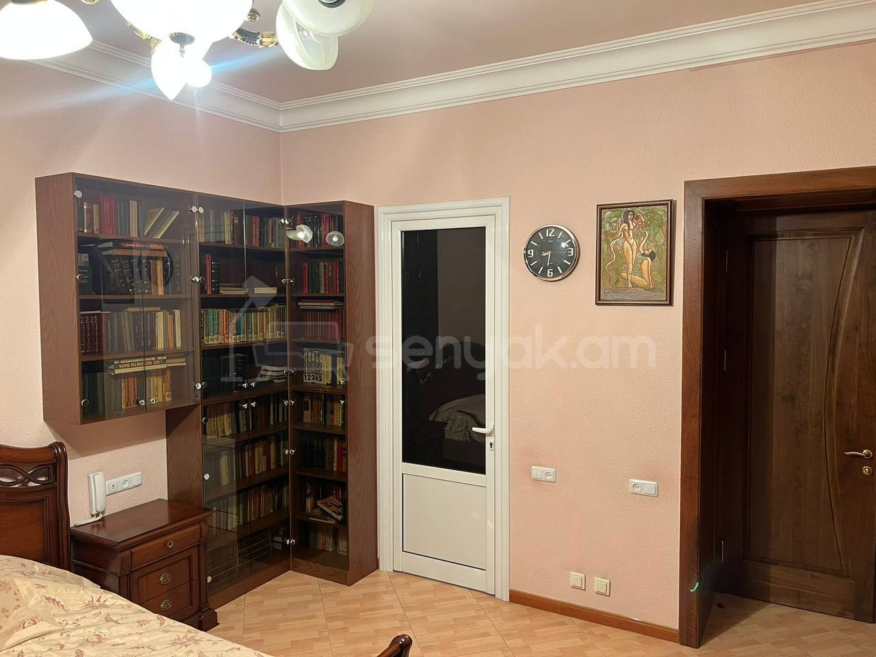 3 Սենյականոց Բնակարան, 150քմ, 2/4 հարկ, Կապիտալ Վերանորոգված, Կահավորված, Արևկող