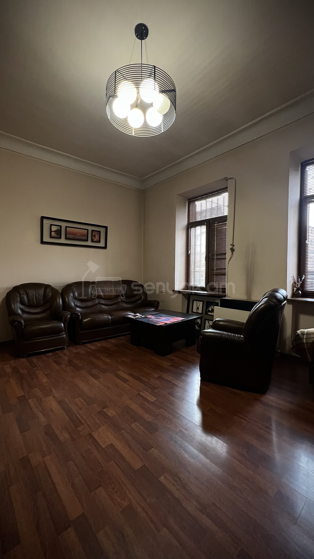 7 Սենյականոց Սեփական Տուն, 420քմ, Նորմալ Վիճակում