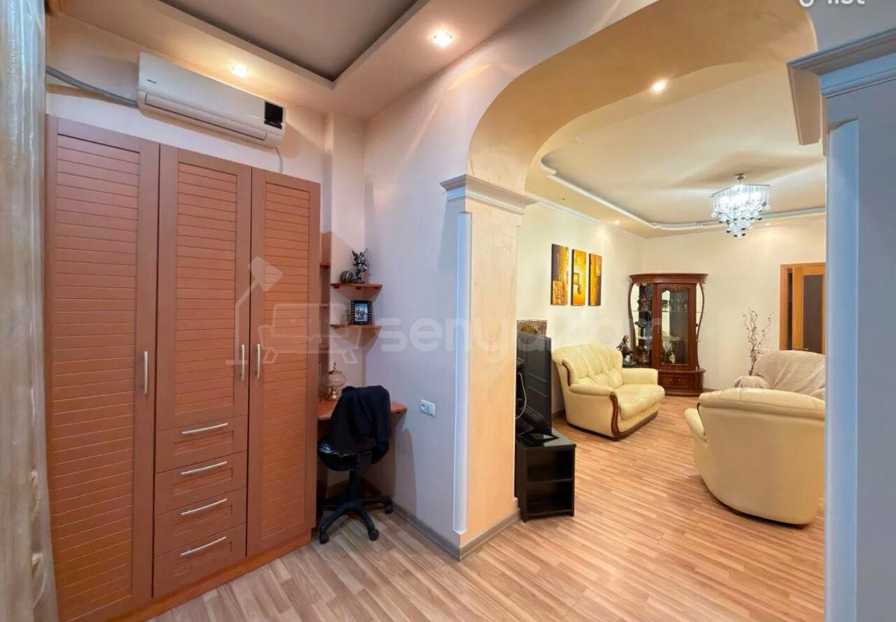 3 Սենյականոց Բնակարան Քարե Շենքում, 60քմ, 3/5 հարկ, Կապիտալ Վերանորոգված, Կահավորված, Արևկող