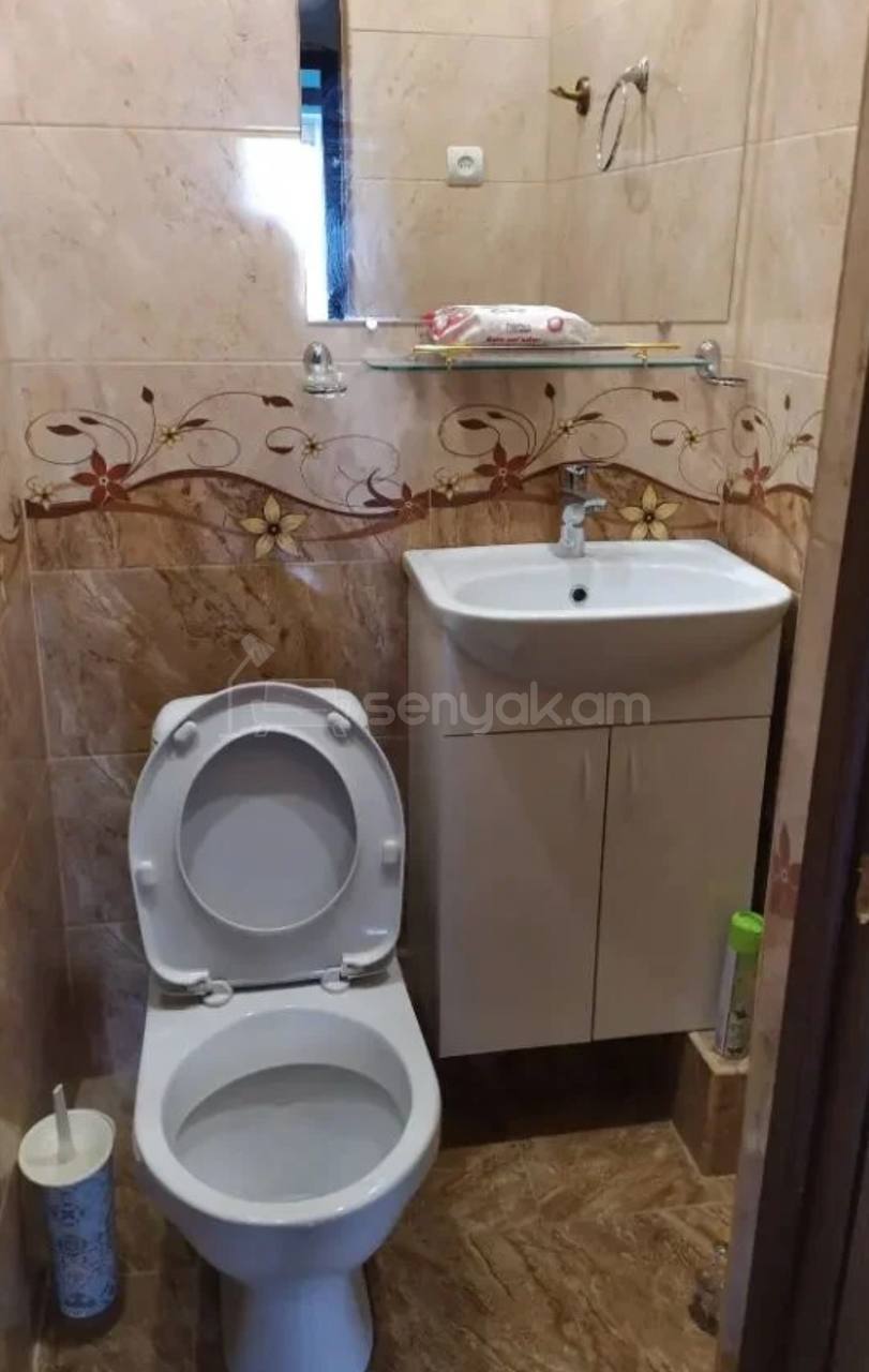 3 Սենյականոց Բնակարան, 95քմ, 5/9 հարկ, Կոսմետիկ Վերանորոգված, Կահավորված