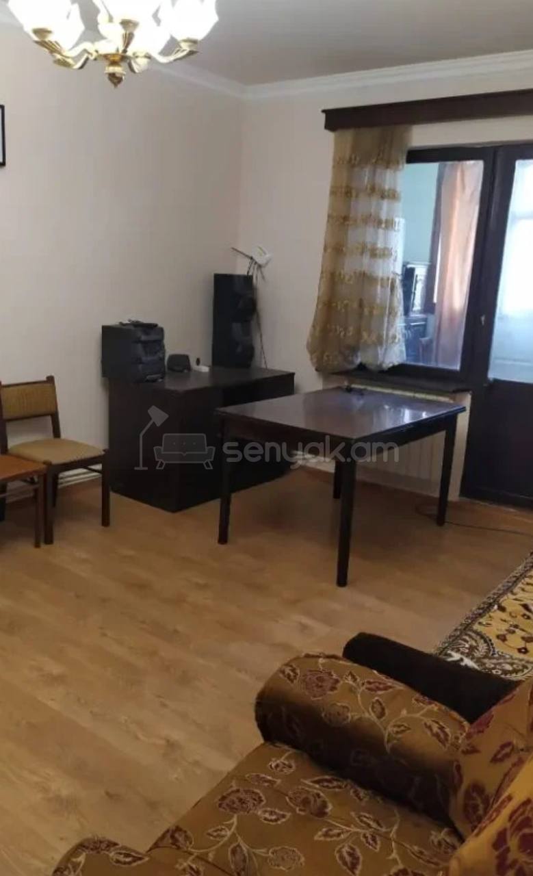 3 Սենյականոց Բնակարան, 95քմ, 5/9 հարկ, Կոսմետիկ Վերանորոգված, Կահավորված