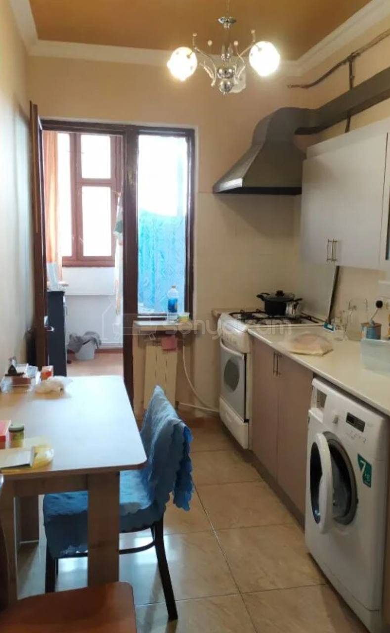 3 Սենյականոց Բնակարան, 95քմ, 5/9 հարկ, Կոսմետիկ Վերանորոգված, Կահավորված