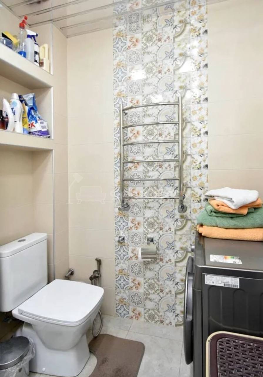 3 Սենյականոց Բնակարան Քարե Շենքում, 88քմ, 4/5 հարկ, Կապիտալ Վերանորոգված