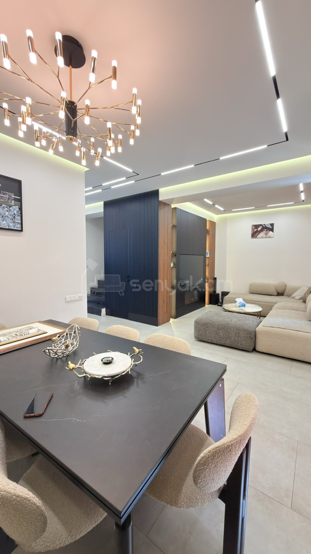 4 Սենյականոց Շքեղ Առանձնատուն, 350քմ, Լողավազանով