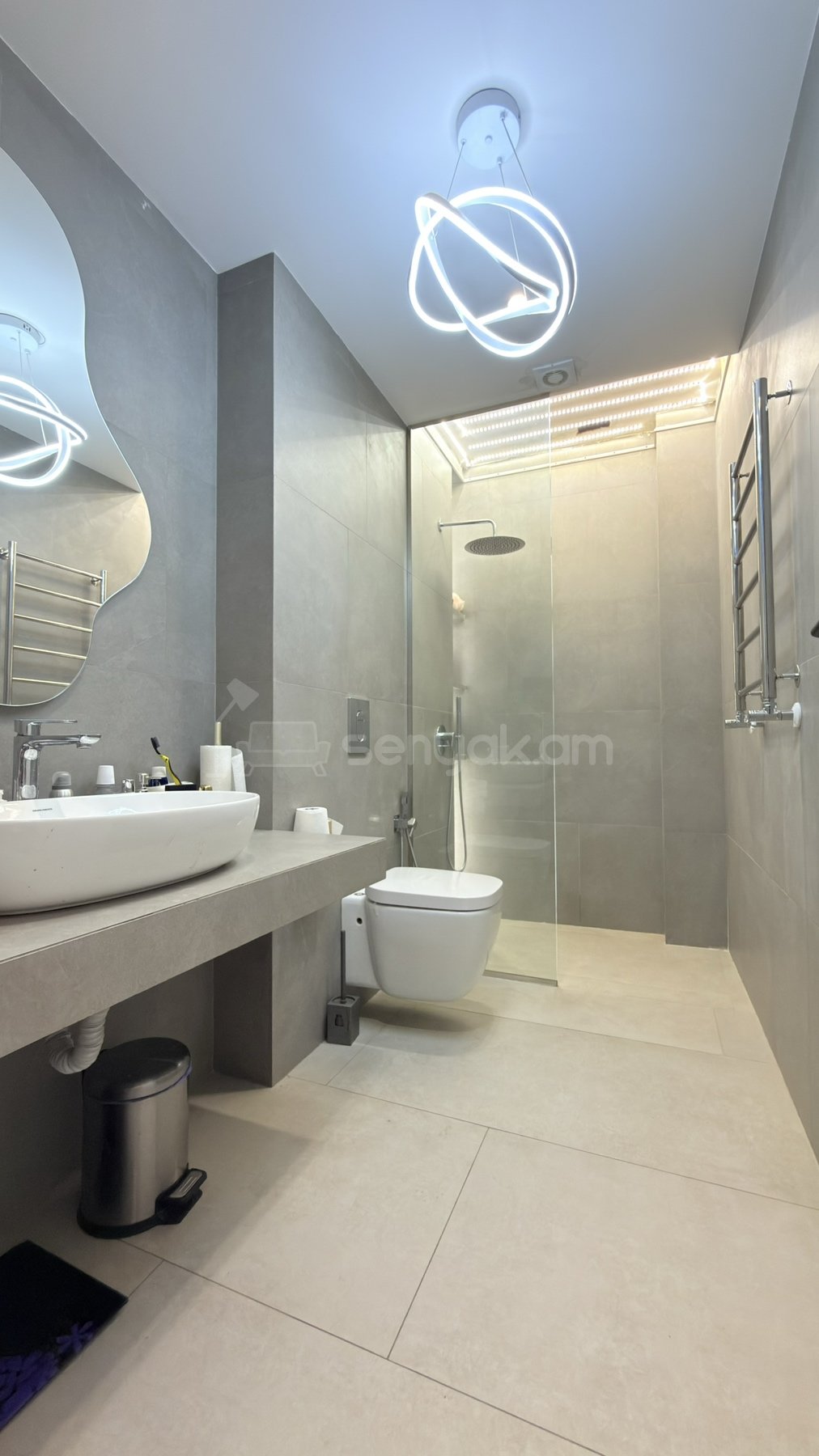 4 Սենյականոց Շքեղ Առանձնատուն, 350քմ, Լողավազանով