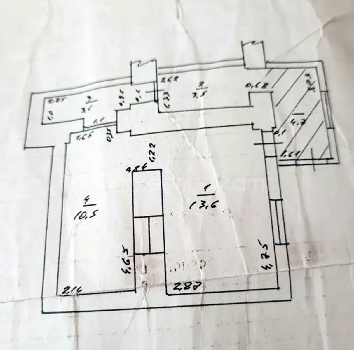 1 Սենյականոց Բնակարան Քարե Շենքում, 36քմ, 1/5 հարկ, Կապիտալ Վերանորոգված