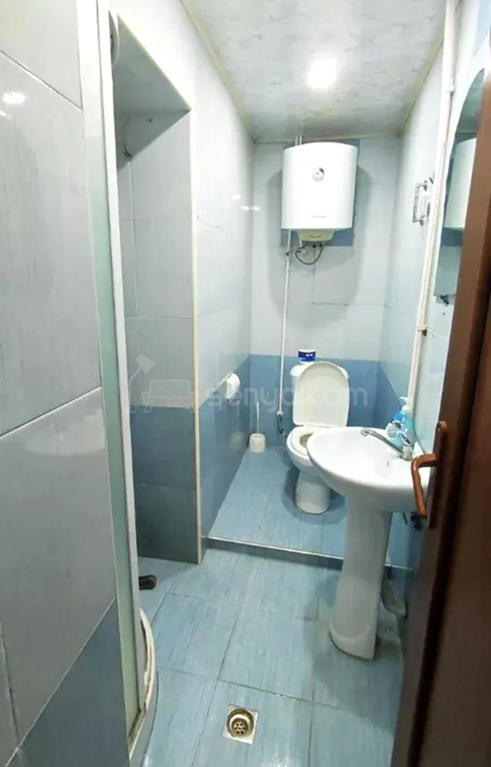 1 Սենյականոց Բնակարան Քարե Շենքում, 36քմ, 1/5 հարկ, Կապիտալ Վերանորոգված