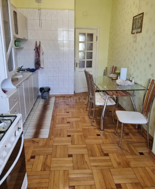 2 Սենյականոց Բնակարան, 67քմ, 3/10 հարկ, Նորմալ Վիճակում