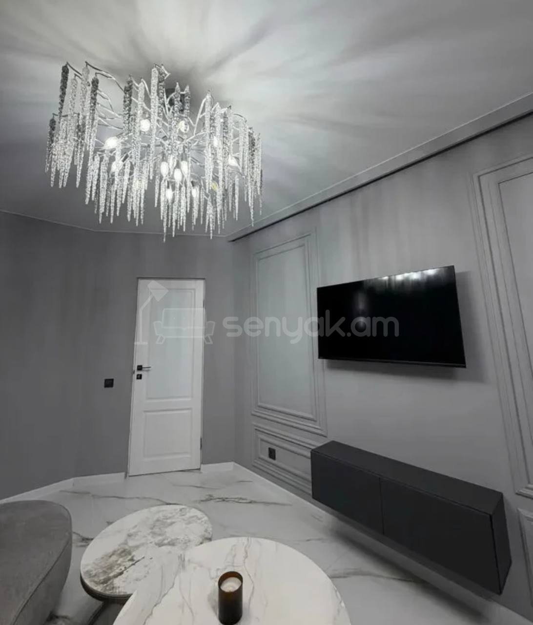 2 Սենյականոց Բնակարան Քարե Շենքում, 50քմ, 4/5 հարկ, Կապիտալ Վերանորոգված, Կահավորված