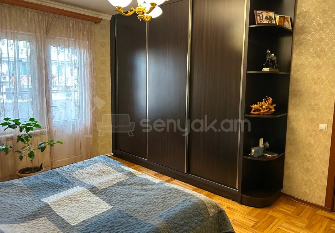 3 Սենյականոց Բնակարան Քարե Շենքում, 91քմ, 2/5 հարկ, Դիզայներական Վերանորոգված