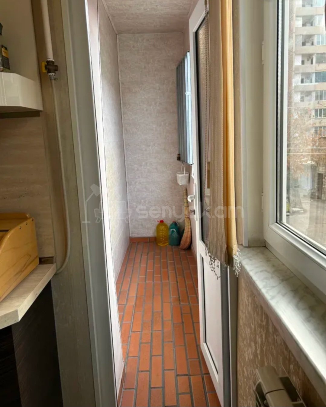 3 Սենյականոց Բնակարան Քարե Շենքում, 91քմ, 2/5 հարկ, Դիզայներական Վերանորոգված