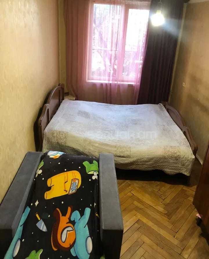 3 Սենյականոց Բնակարան, 74քմ, 2/4 հարկ, Նորմալ Վիճակում