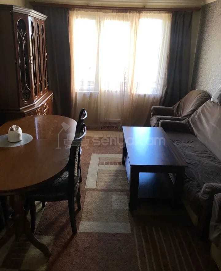 3 Սենյականոց Բնակարան, 74քմ, 2/4 հարկ, Նորմալ Վիճակում