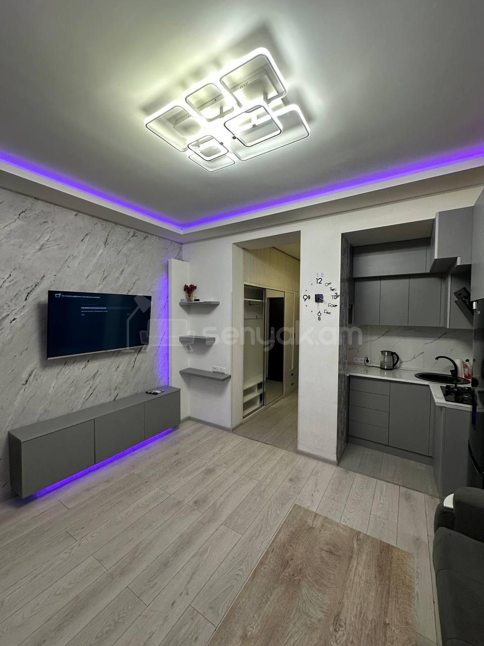 2 Սենյականոց Բնակարան Քարե Շենքում, 40քմ, 2/4 հարկ, Կապիտալ Վերանորոգված