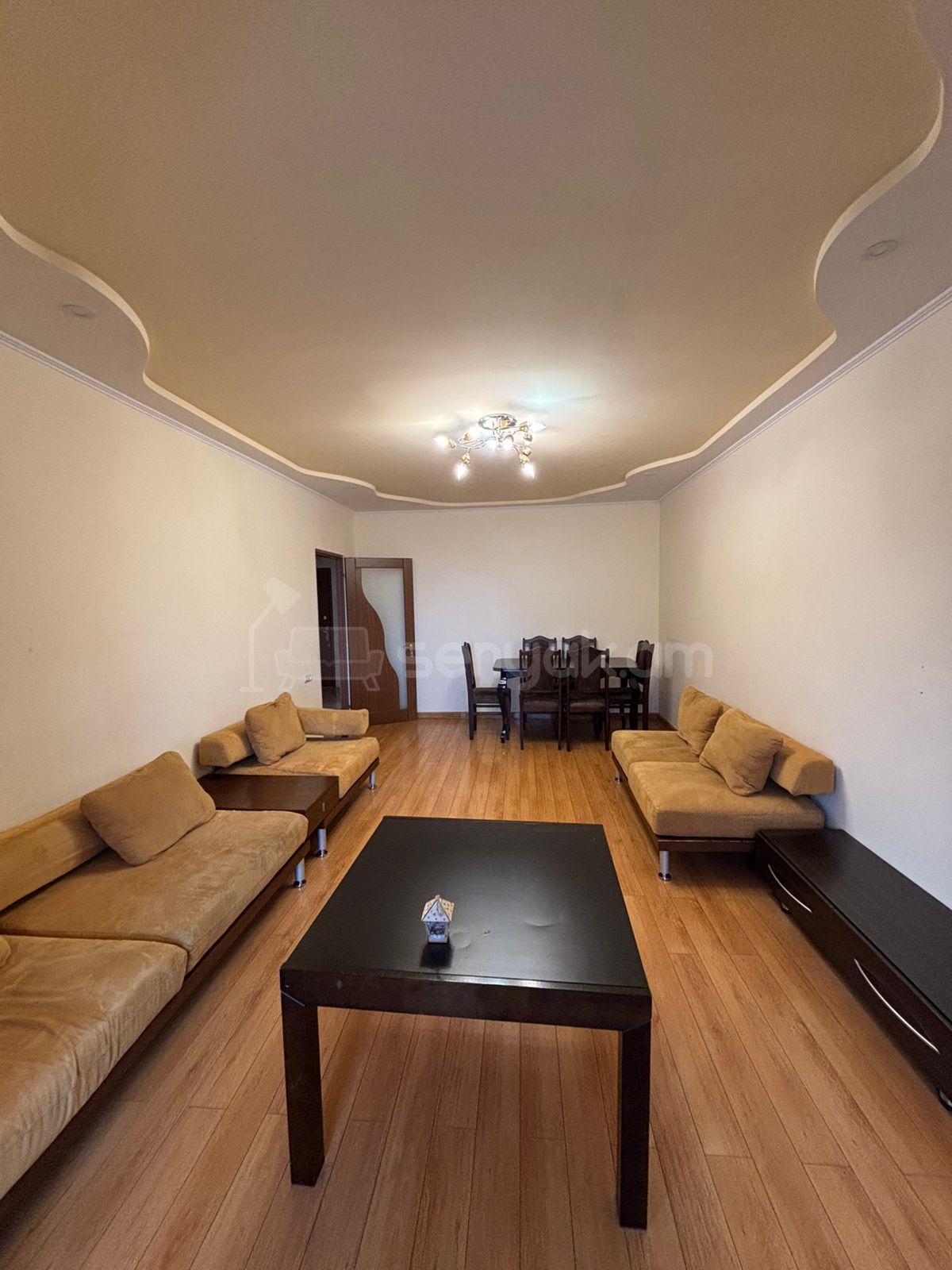 3 Սենյականոց Բնակարան, 76քմ, 8/9 հարկ, Կապիտալ Վերանորոգված, Կահավորված