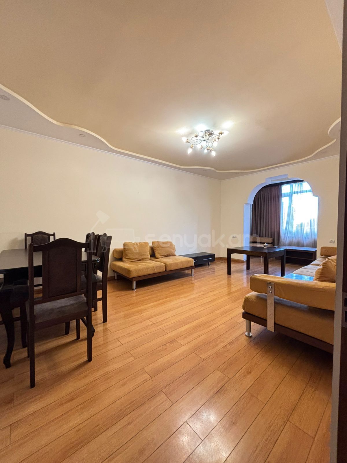 3 Սենյականոց Բնակարան, 76քմ, 8/9 հարկ, Կապիտալ Վերանորոգված, Կահավորված