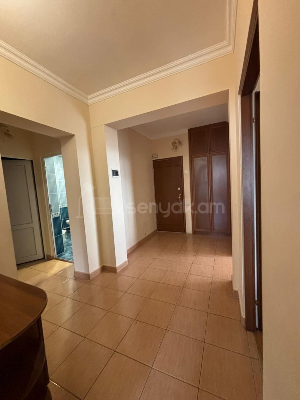 3 Սենյականոց Բնակարան, 76քմ, 8/9 հարկ, Կապիտալ Վերանորոգված, Կահավորված