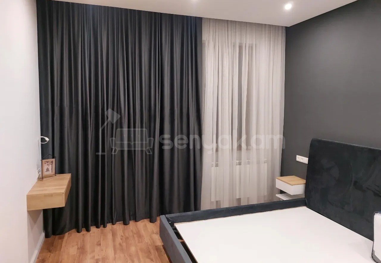 3 Սենյականոց Բնակարան Նորակառույցում, 77քմ, 8/17 հարկ, Դիզայներական Վերանորոգված