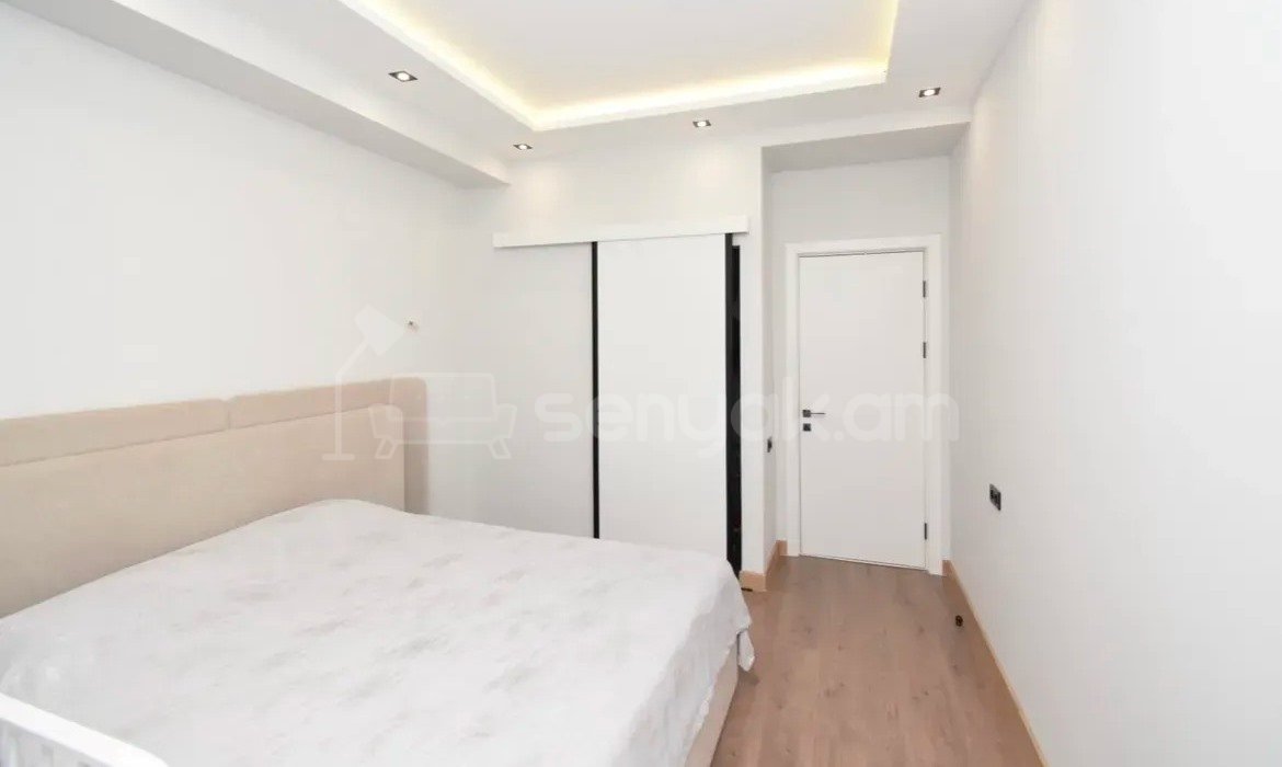 2 Սենյականոց Բնակարան Նորակառույցում, 69քմ, 13/18 հարկ, Կապիտալ Վերանորոգված