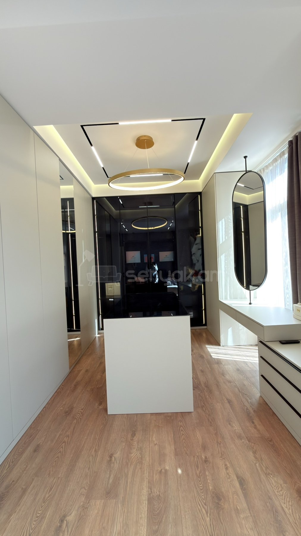 4 Սենյականոց Շքեղ Առանձնատուն, 145քմ, Լողավազանով, Ավտոտնակով