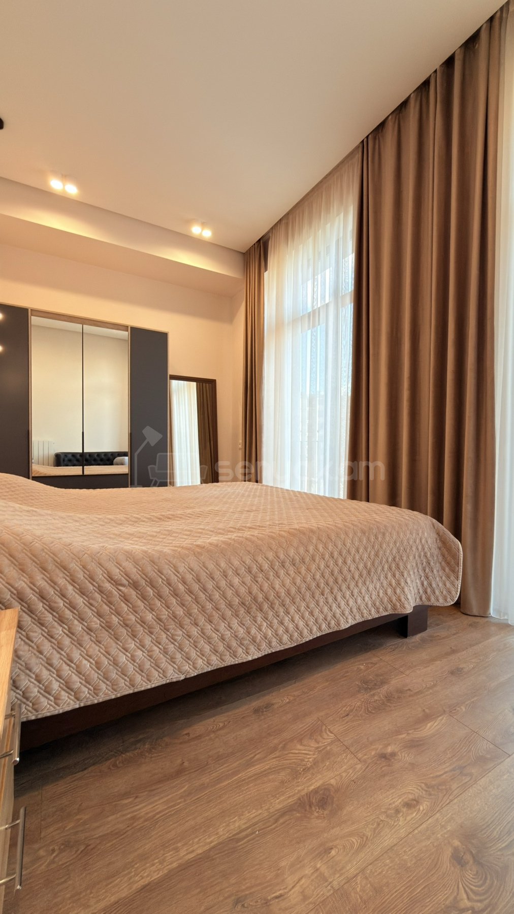 4 Սենյականոց Շքեղ Առանձնատուն, 145քմ, Լողավազանով, Ավտոտնակով