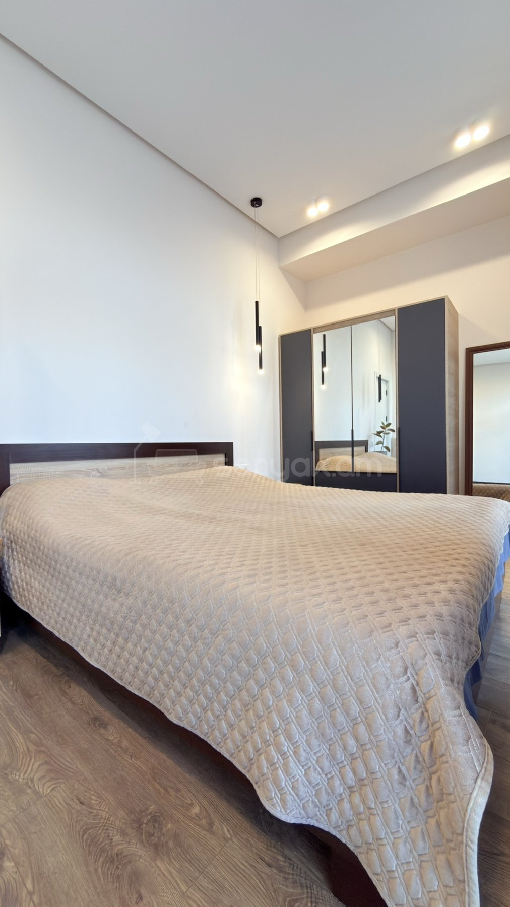 4 Սենյականոց Շքեղ Առանձնատուն, 145քմ, Լողավազանով, Ավտոտնակով