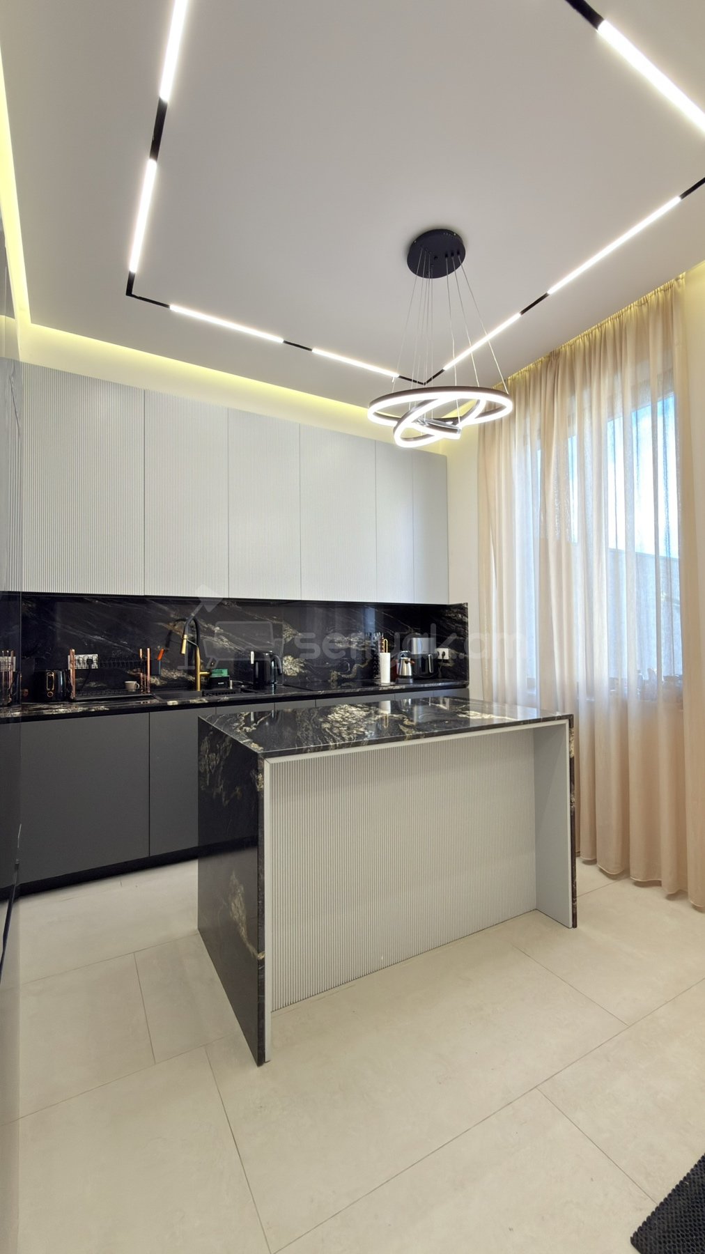 4 Սենյականոց Շքեղ Առանձնատուն, 145քմ, Լողավազանով, Ավտոտնակով