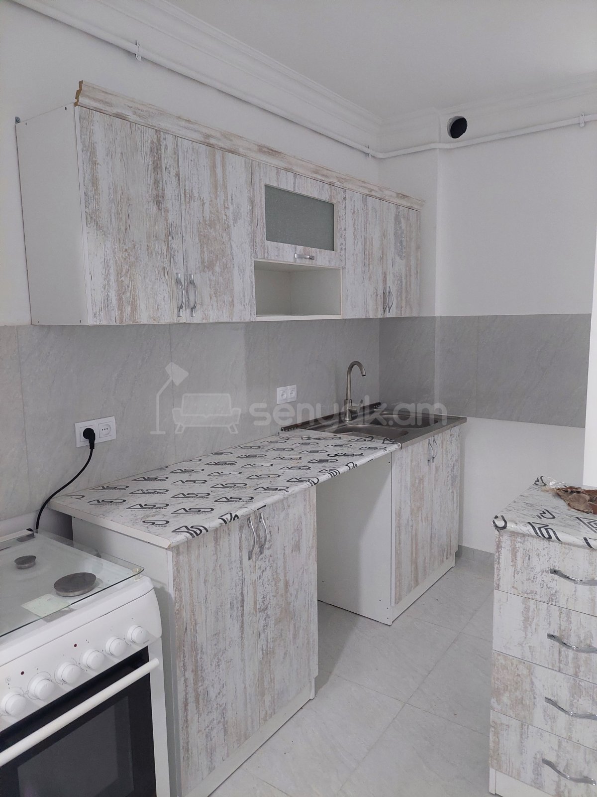 2 Սենյականոց Բնակարան, 47քմ, 2/9 հարկ, Կապիտալ Վերանորոգված