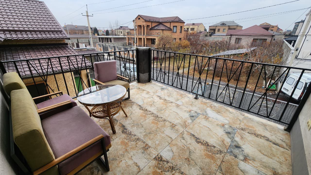 5 Սենյականոց Սեփական Տուն, 220քմ, Դիզայներական Վերանորոգված, Կահավորված