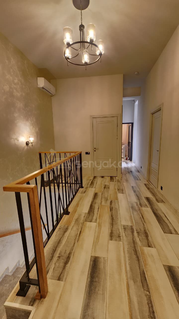 5 Սենյականոց Սեփական Տուն, 220քմ, Դիզայներական Վերանորոգված, Կահավորված