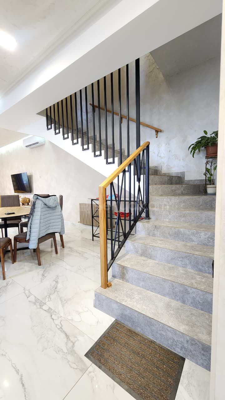 5 Սենյականոց Սեփական Տուն, 220քմ, Դիզայներական Վերանորոգված, Կահավորված