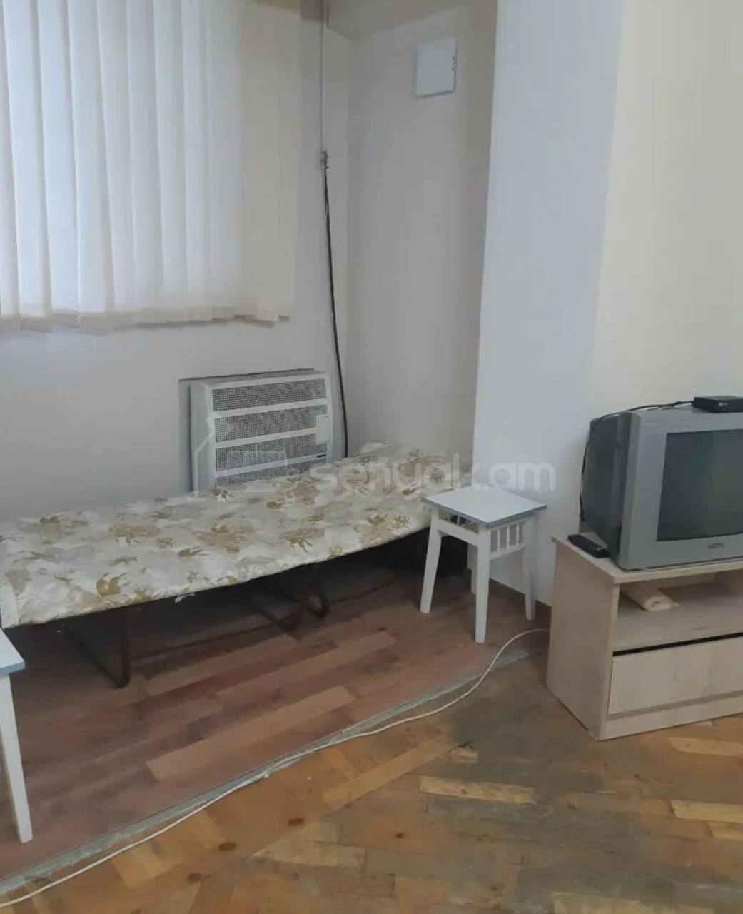 2 Սենյականոց Բնակարան, 42քմ, 4/9 հարկ, Նորմալ Վիճակում, Կահավորված, Արևկող