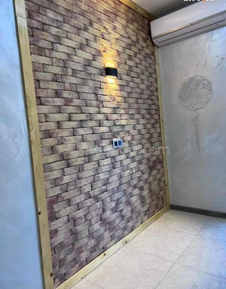 2 Սենյականոց Բնակարան Քարե Շենքում, 30քմ, 4/5 հարկ, Կապիտալ Վերանորոգված