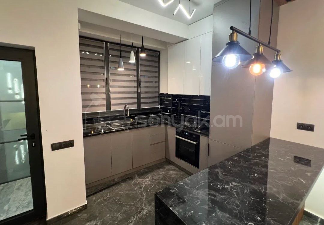 4 Սենյականոց Շքեղ Առանձնատուն, 100քմ, Կահավորված