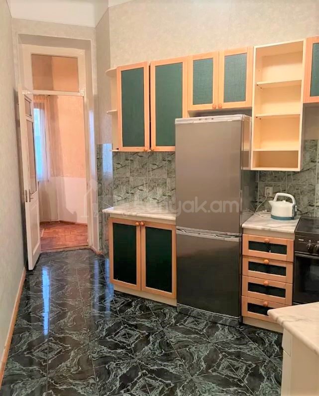 2 Սենյականոց Բնակարան Քարե Շենքում, 54քմ, 4/5 հարկ, Կապիտալ Վերանորոգված, Կահավորված, Արևկող