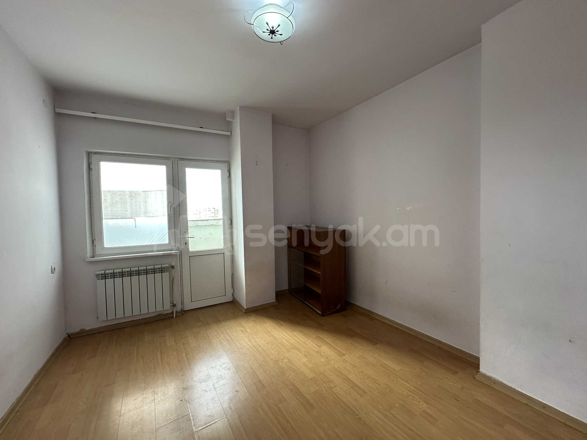 3 Սենյականոց Բնակարան, 83քմ, 3/16 հարկ, Կապիտալ Վերանորոգված