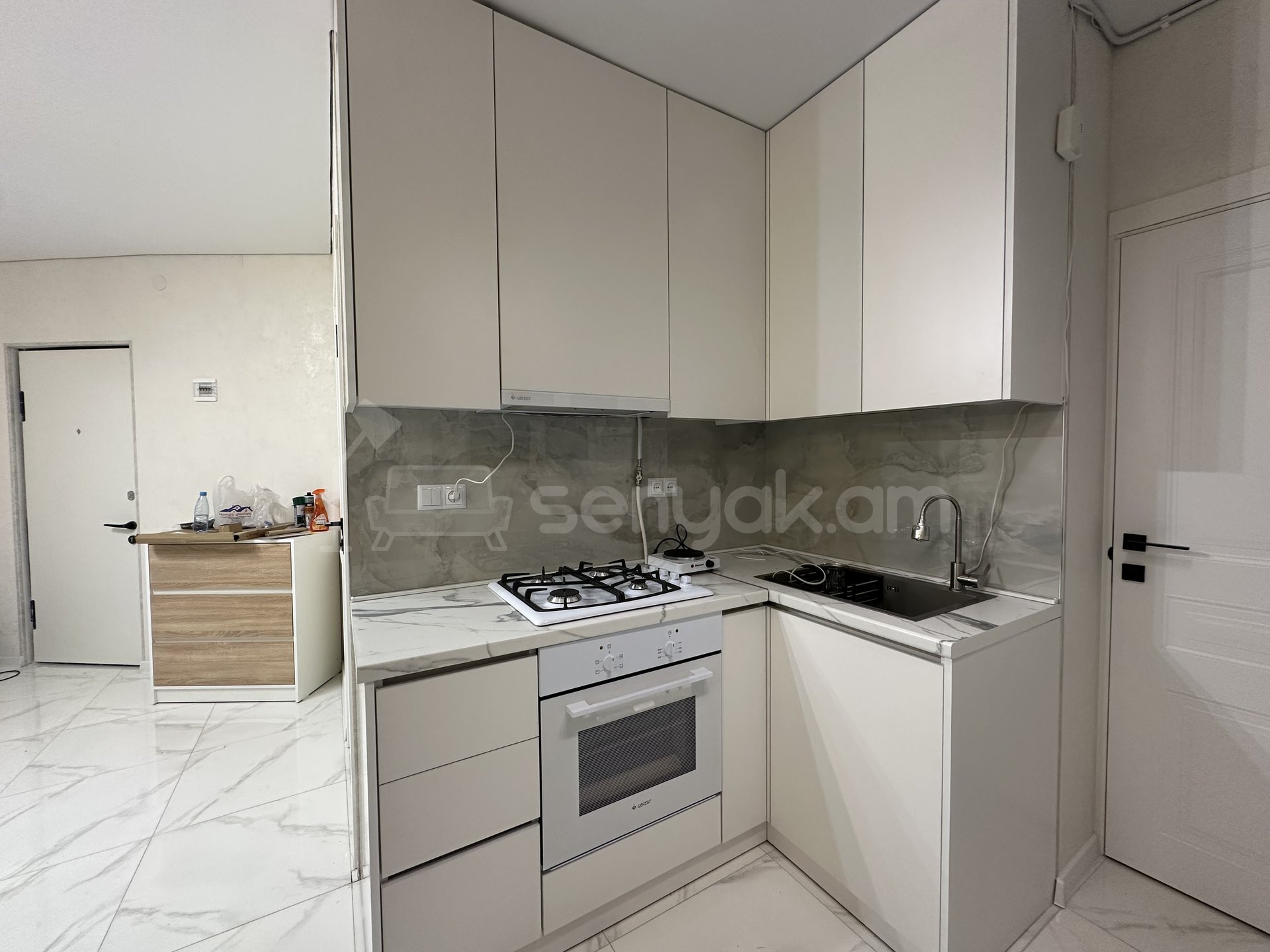 2 Սենյականոց Բնակարան, 48քմ, 11/16 հարկ, Դիզայներական Վերանորոգված