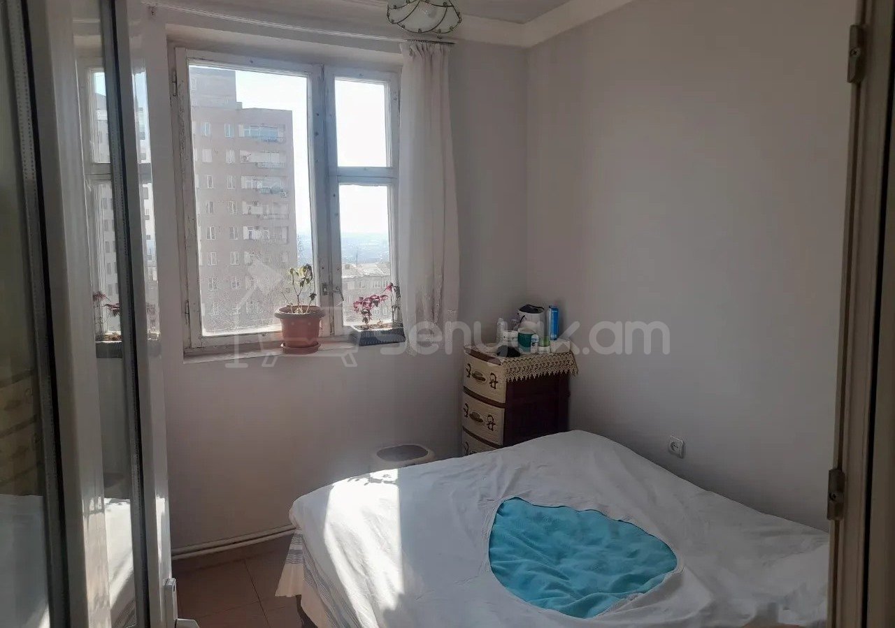 4 Սենյականոց Բնակարան Քարե Շենքում, 100քմ, 6/8 հարկ, Կոսմետիկ Վերանորոգված