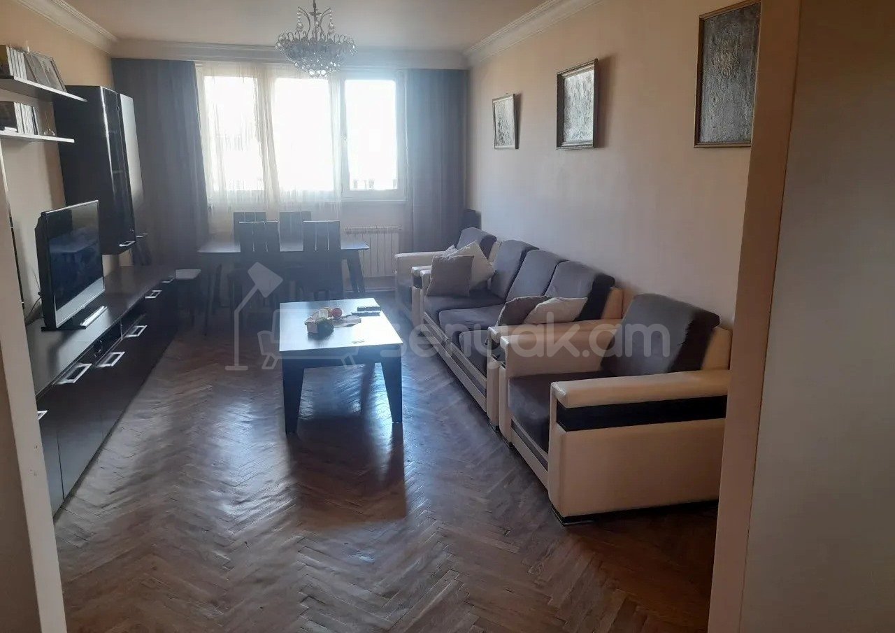 4 Սենյականոց Բնակարան Քարե Շենքում, 100քմ, 6/8 հարկ, Կոսմետիկ Վերանորոգված