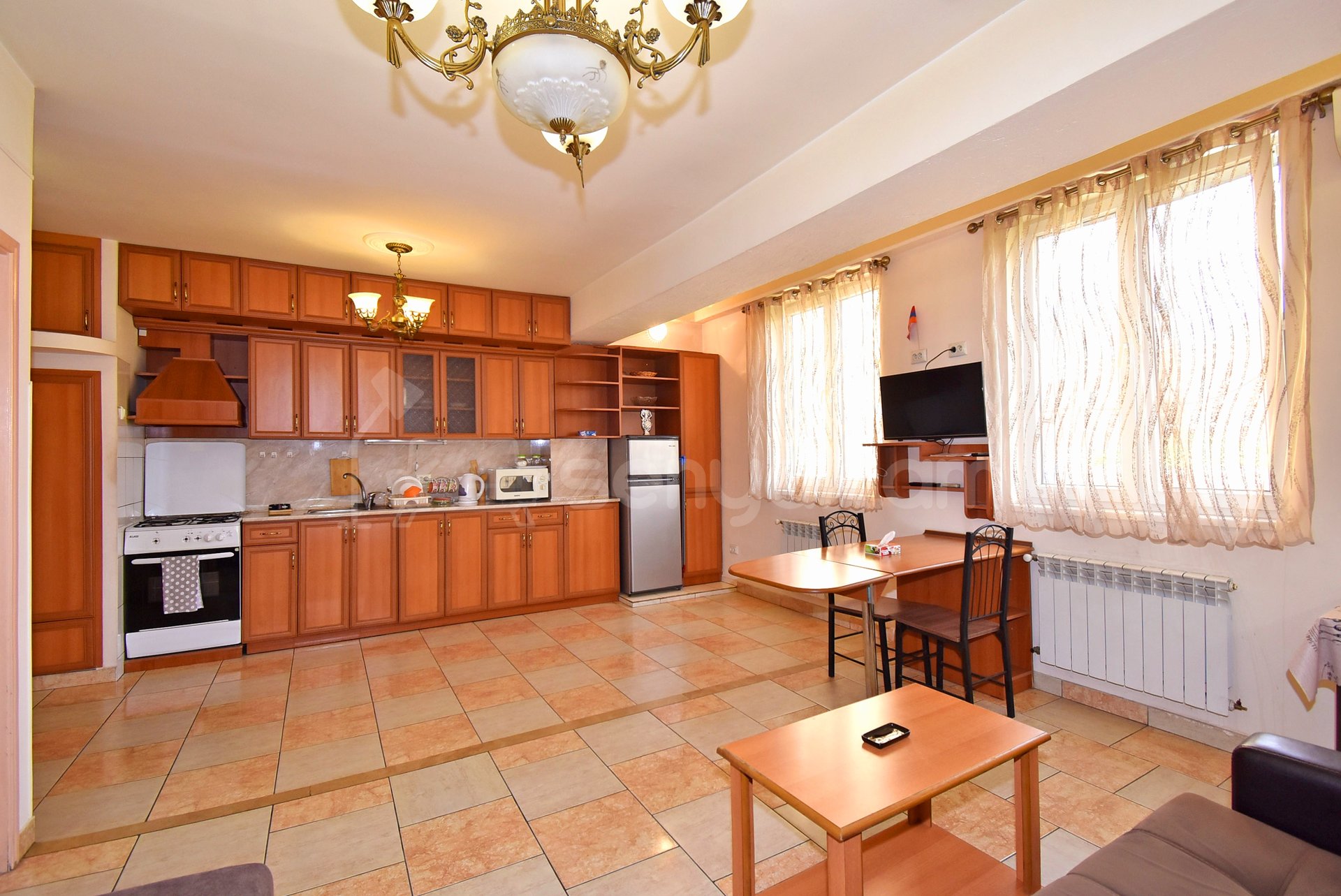 2 Սենյականոց Բնակարան, 43քմ, 4/9 հարկ, Կապիտալ Վերանորոգված, Կահավորված