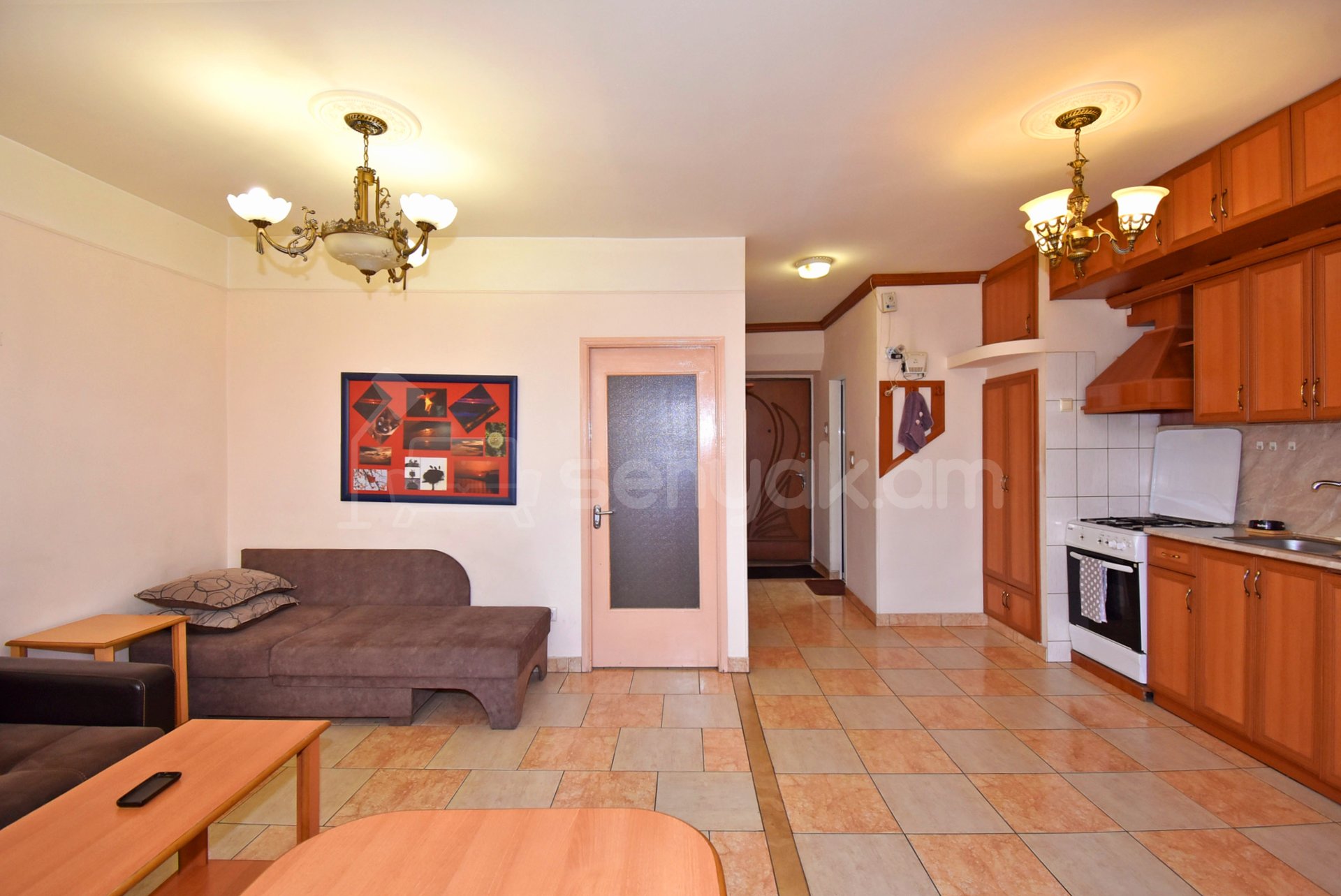 2 Սենյականոց Բնակարան, 43քմ, 4/9 հարկ, Կապիտալ Վերանորոգված, Կահավորված