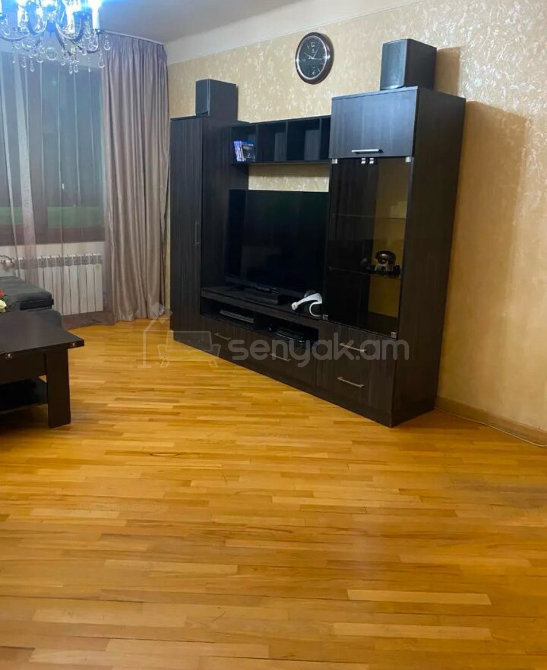 2 Սենյականոց Բնակարան Քարե Շենքում, 74քմ, 6/7 հարկ, Կապիտալ Վերանորոգված