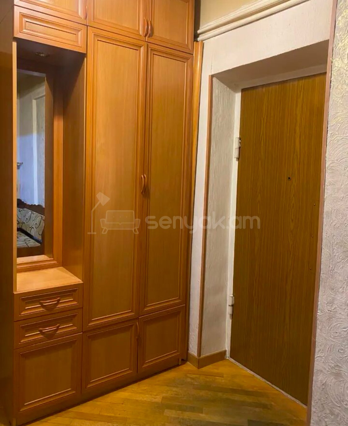 2 Սենյականոց Բնակարան Քարե Շենքում, 74քմ, 6/7 հարկ, Կապիտալ Վերանորոգված