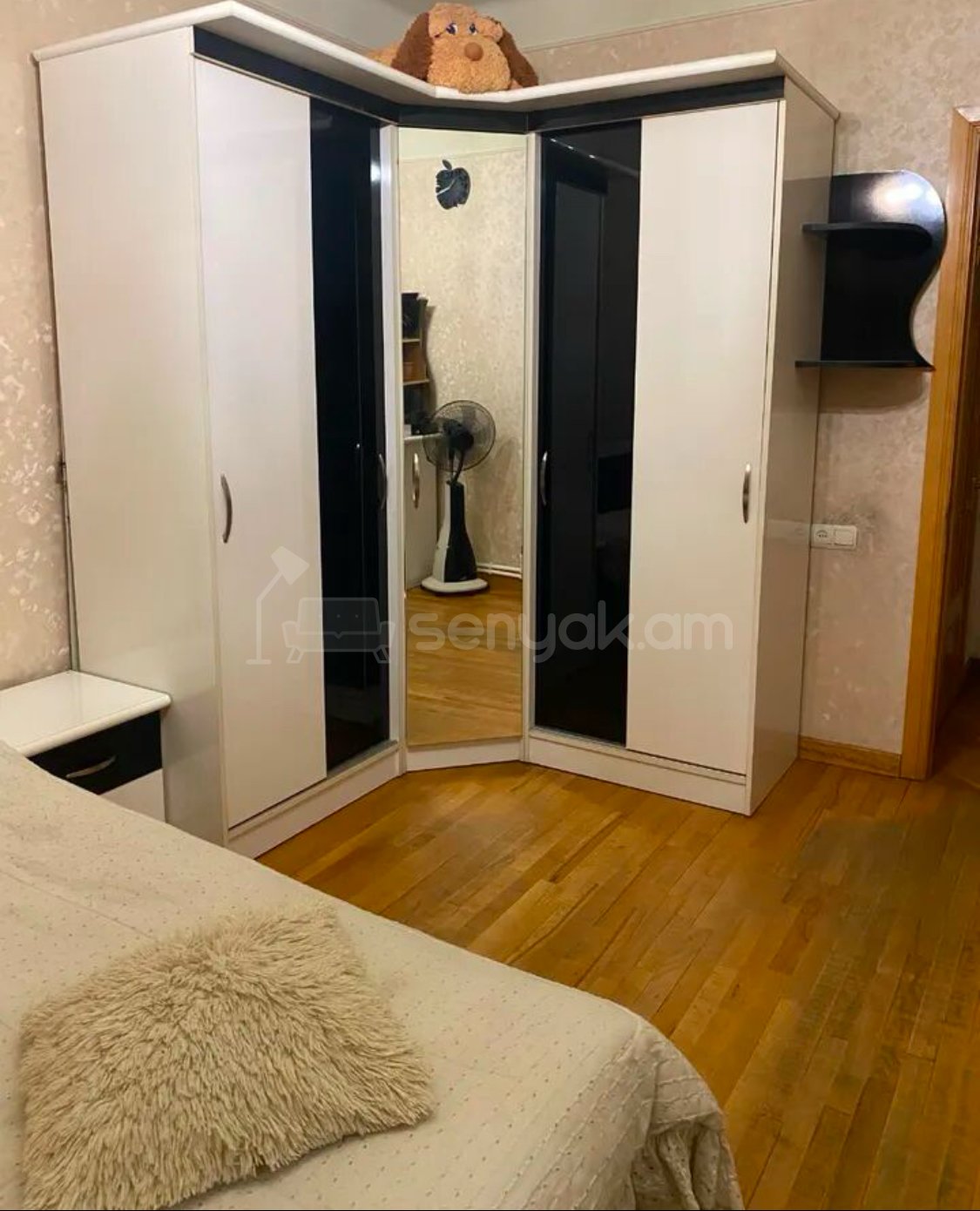 2 Սենյականոց Բնակարան Քարե Շենքում, 74քմ, 6/7 հարկ, Կապիտալ Վերանորոգված