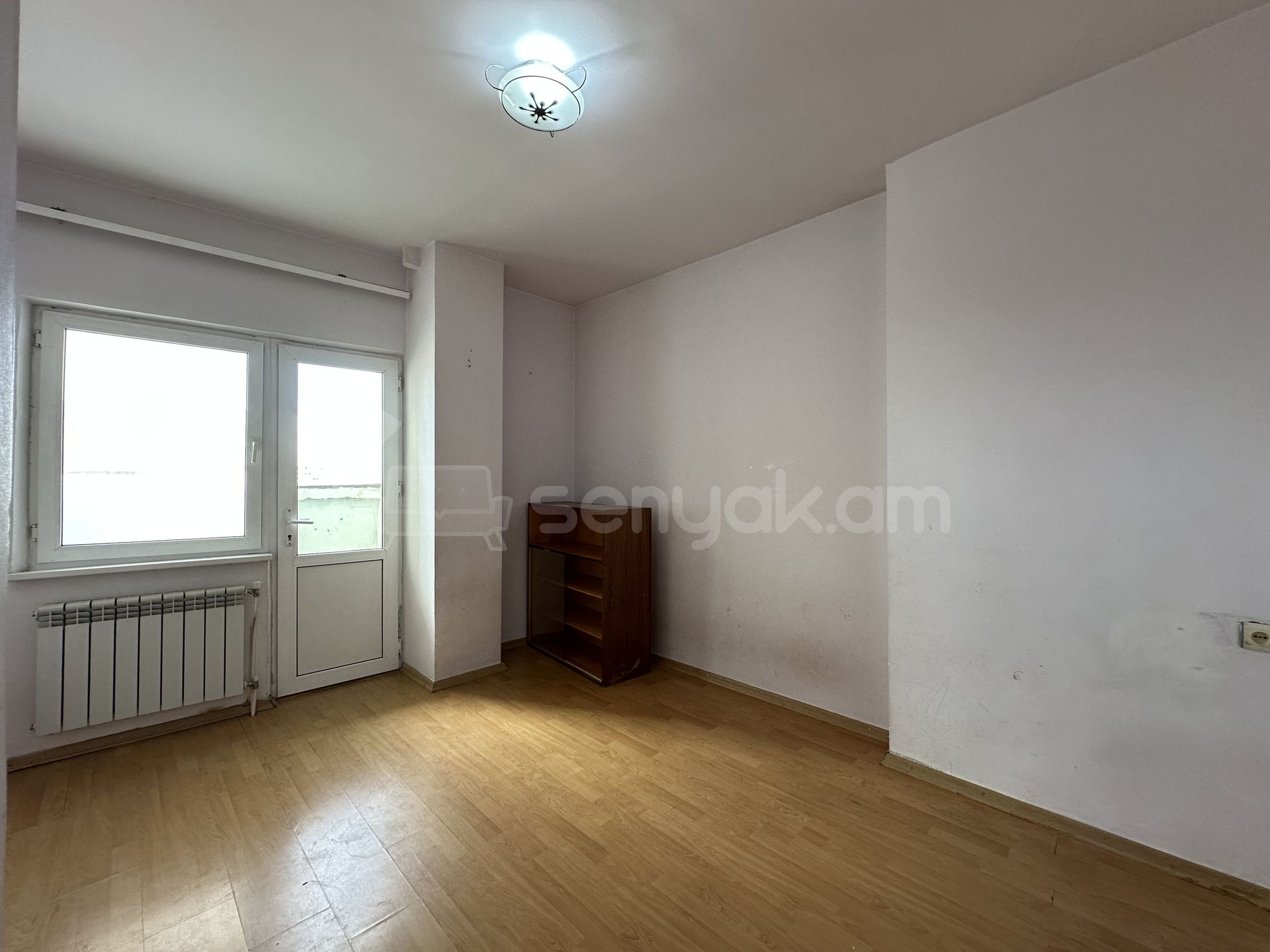 2 Սենյականոց Բնակարան, 59քմ, 8/16 հարկ, Կոսմետիկ Վերանորոգված