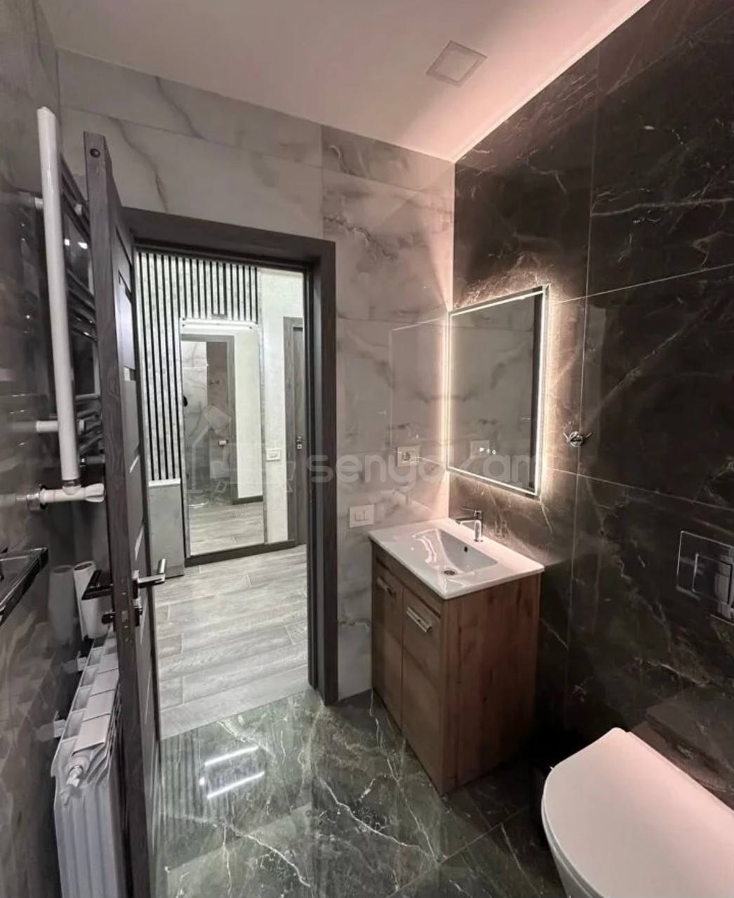 2 Սենյականոց Բնակարան, 71քմ, 2/6 հարկ, Կապիտալ Վերանորոգված