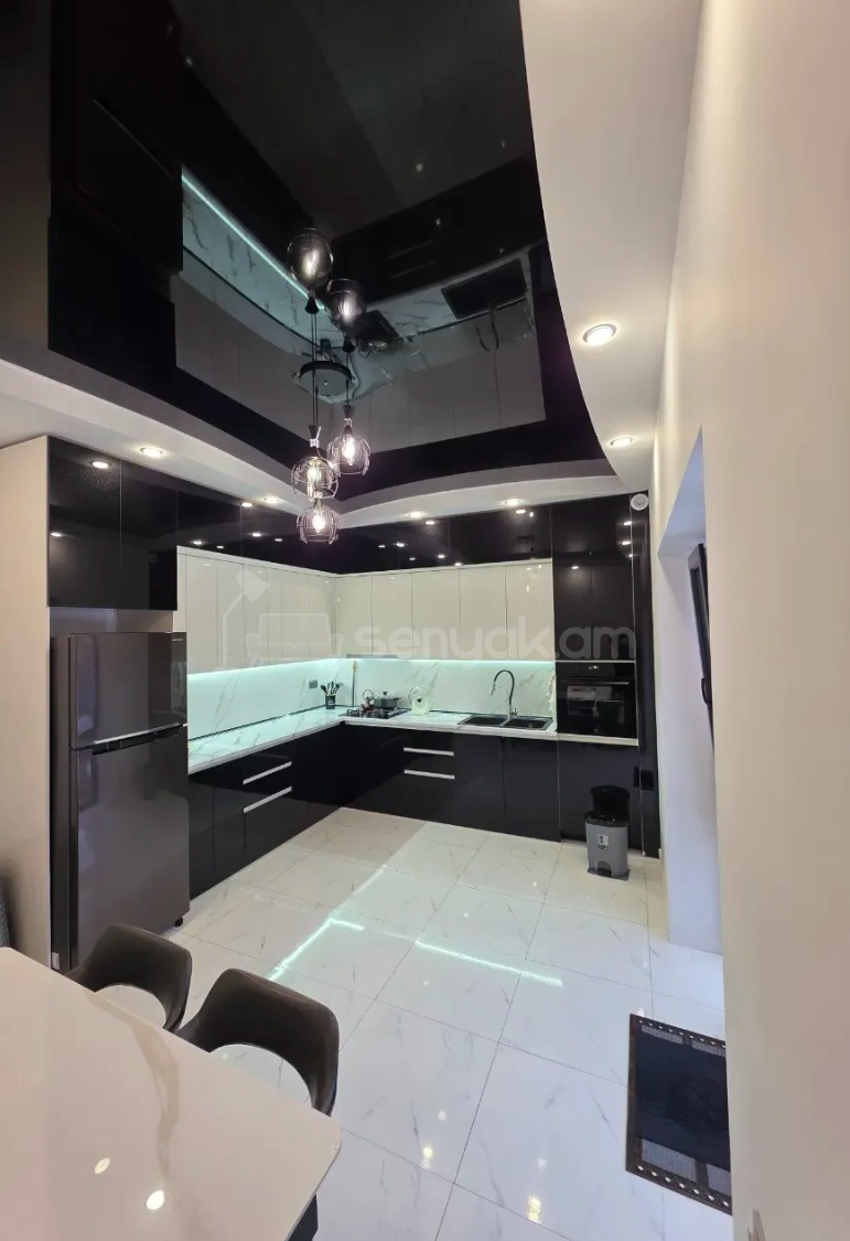 7 Սենյականոց Շքեղ Առանձնատուն, 230քմ, Ավտոտնակով